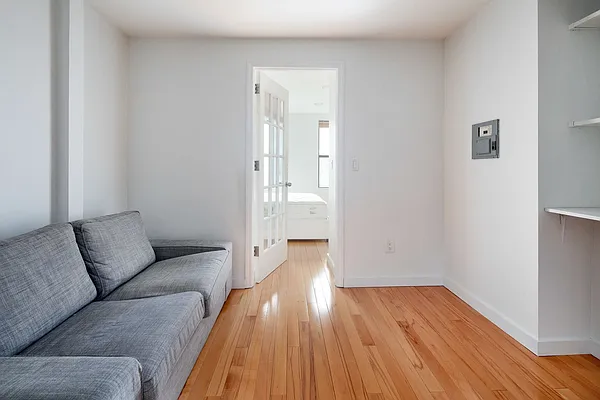 Rented by Compass | media 5