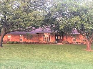 10412 Westridge Rd, Fort Worth, TX 76126