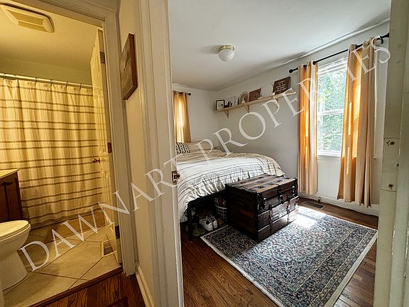 Bathroom & Guest bedroom