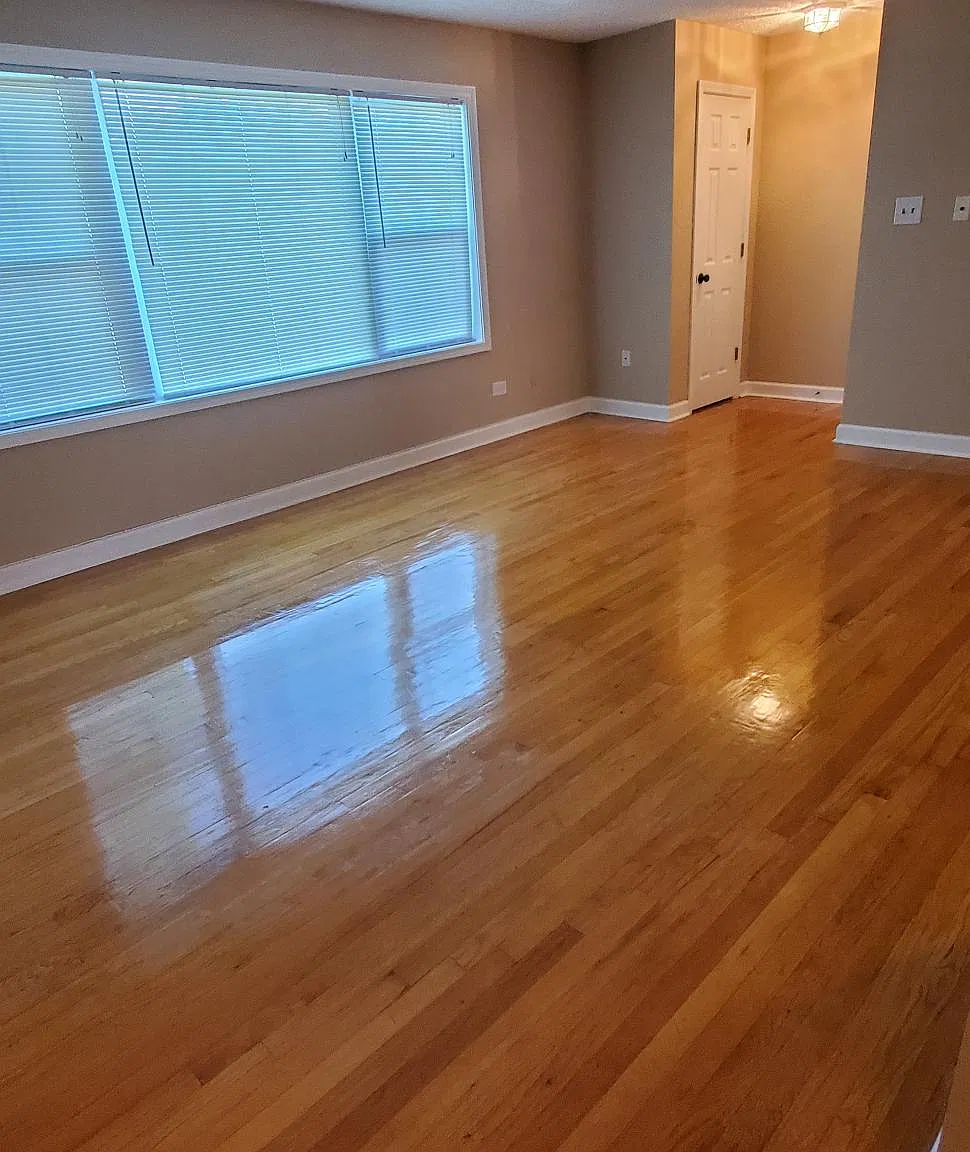 2 bed, 800 sqft, $2,000 — Photo 3