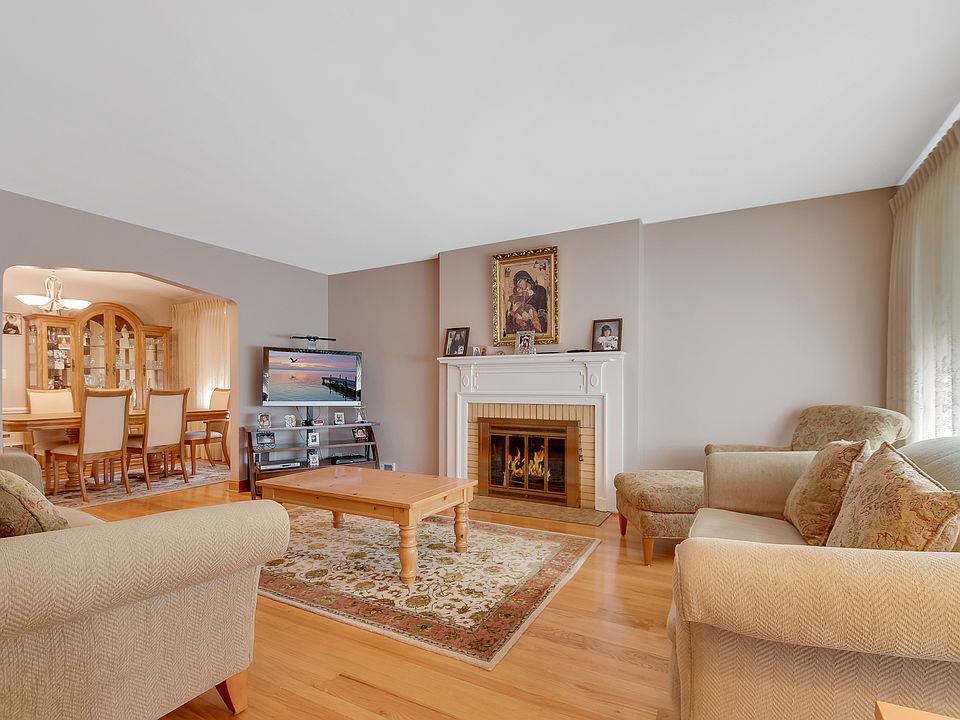 1st image of 5051 Fargo Ave