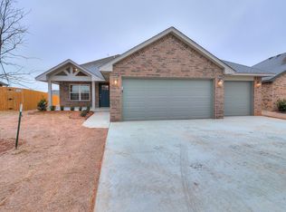 3508 Upland Ridge Dr, Yukon, OK 73099