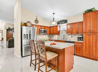 2341 NW 39th Ter, Coconut Creek, FL 33066