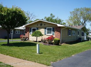 91 Central Blvd, Brick, NJ 08724