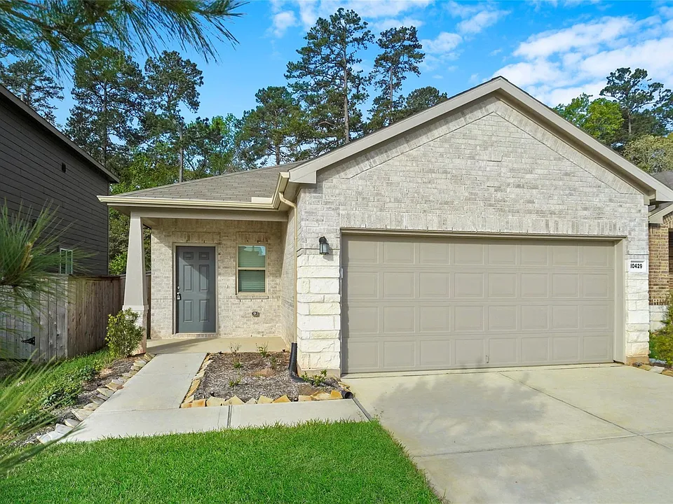10429 Pineland Dr