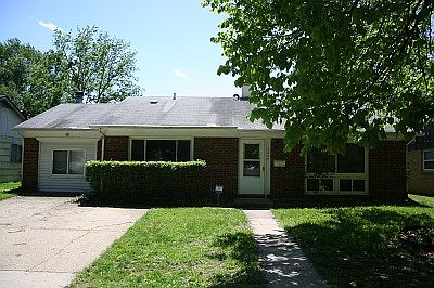 1st image of 7233 E 35th St