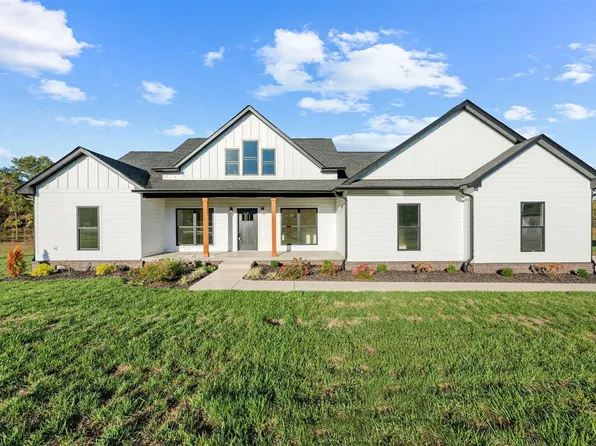 1746 Hazel Farms Ln, Alvaton, KY 42122