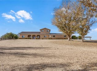37176 Rozanne Dr, Newberry Springs, CA 92365