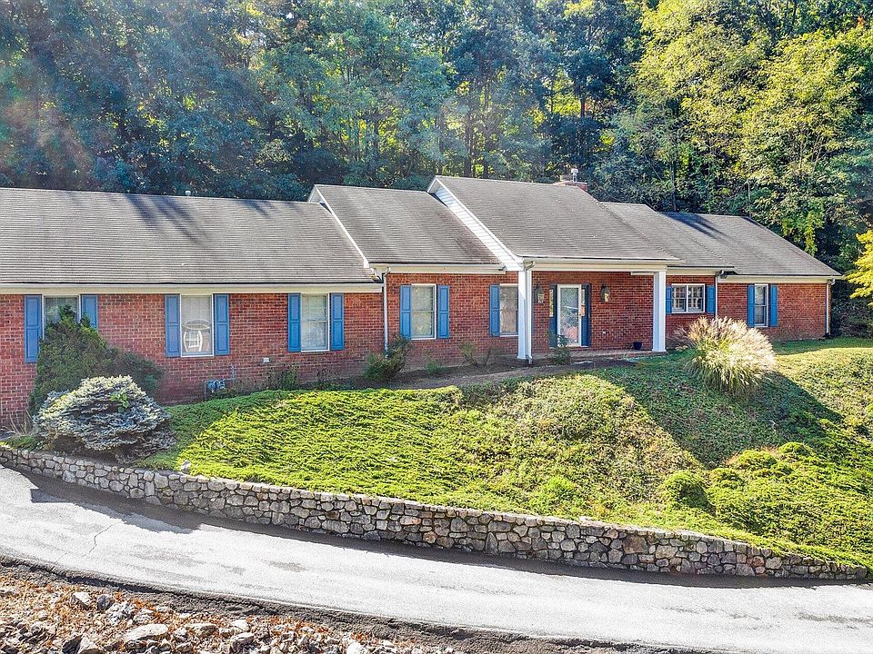 178 Forest Dr, Salem, VA 24153 Zillow