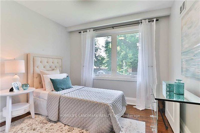 Toronto House for rent - 3 Bedrooms — photo 13
