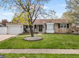 300 Westminster Blvd, Turnersville, NJ 08012