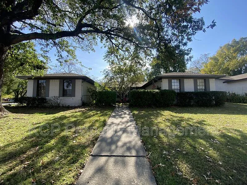 4914 S South Cir #U