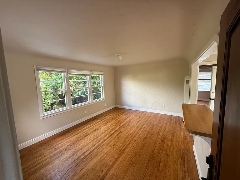 1521 Morro St — Photo 8
