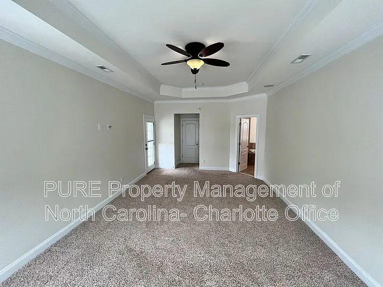 10330 Royal Winchester Dr — Photo 19
