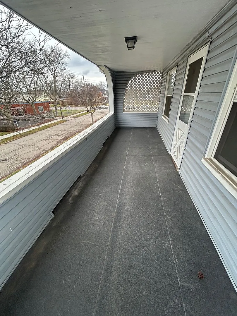 4067 E 143rd St Cleveland 44128 — Photo 3