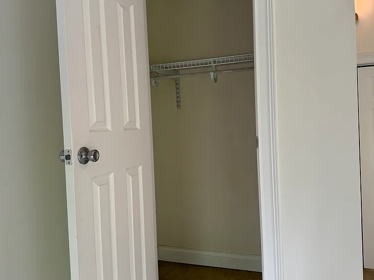 324 Mulberry St — Photo 16