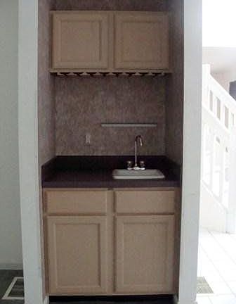 5th image of 1028 Waldo Way