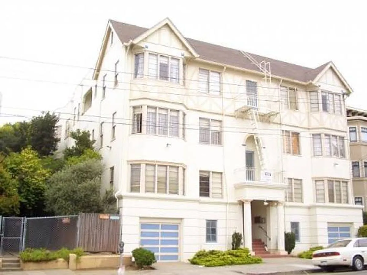 Building Photo - 2533 Durant Ave #2