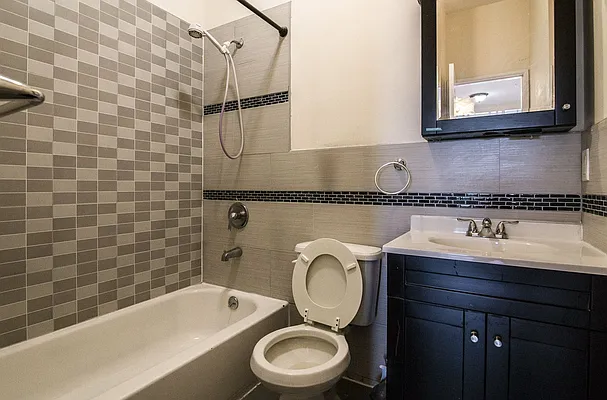 Rented by Isaac Silberstein, LREB | media 7