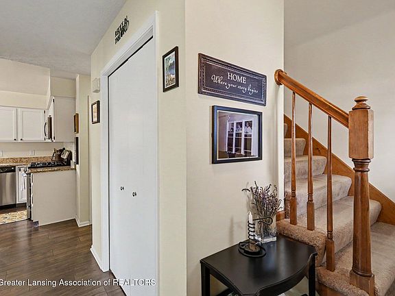 5th image of 3963 Dayspring Ct