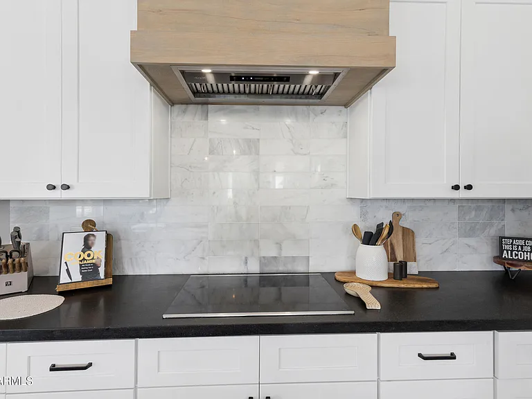1465 W Island Cir — Photo 31