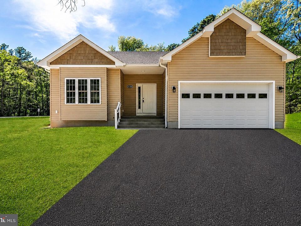 1st image of 21183 Abell Rd