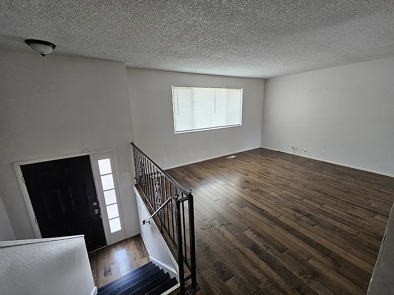 5662 S China Clay Dr — Photo 4