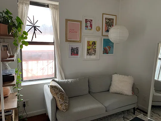 Rented by Living New York | media 18