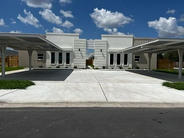 1415 Marcela Dr #4