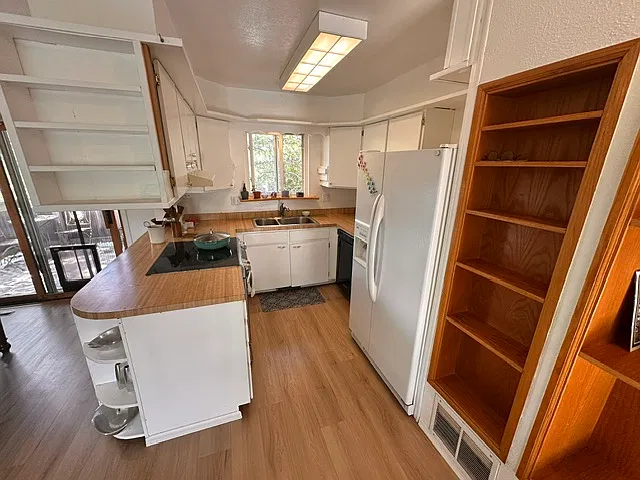 3 bed, 1686 sqft, $4,500 — Photo 3