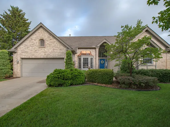 4119 Autumn View Ct, Fenton, MI 48430