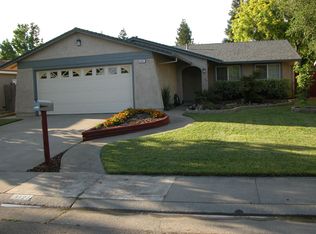 9121 Plumgrove Way, Sacramento, CA 95826