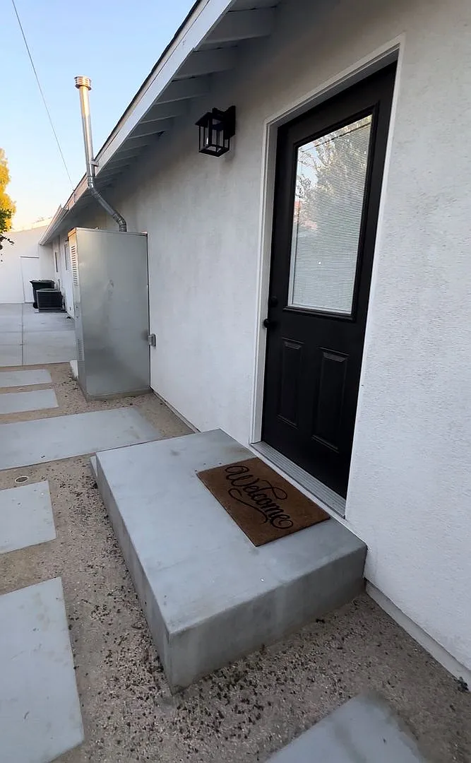 1113 Riedel Ave — Photo 1