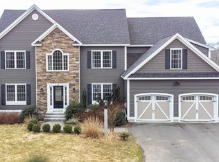 64 Northland Rd, Windham, NH 03087