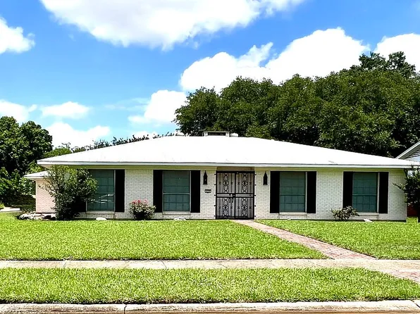 420 Plaza Cir, Bossier City, LA 71111