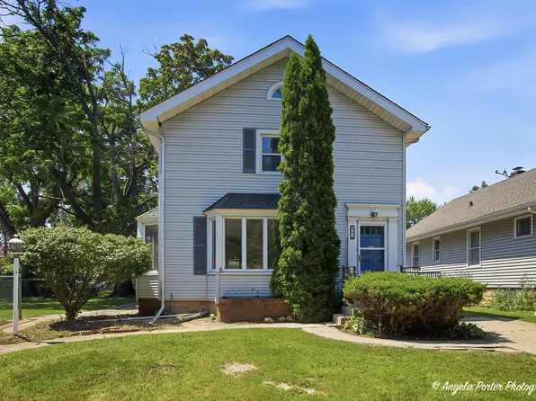 602 Judge Ave, Waukegan, IL 60085