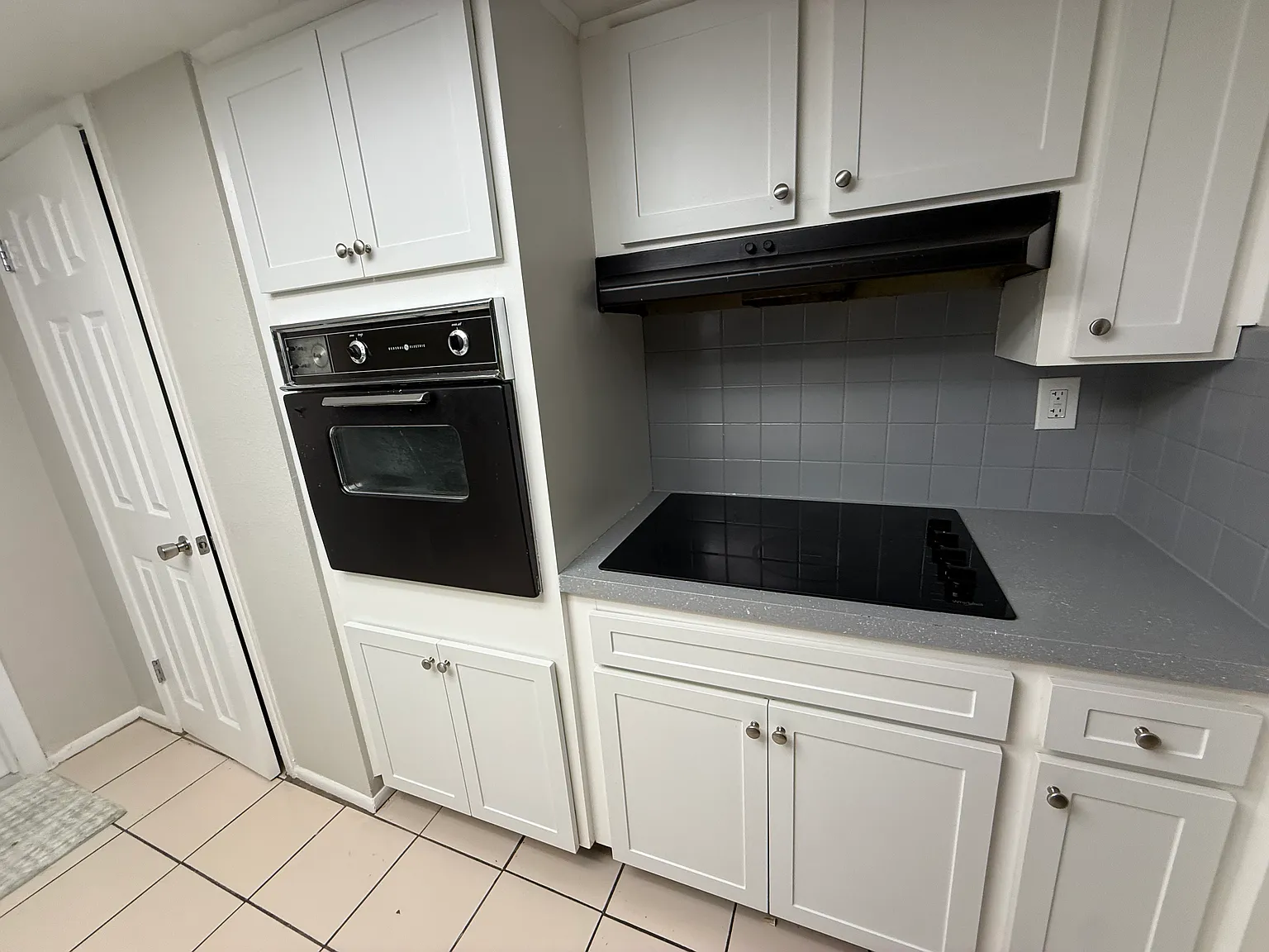 2 bed, 1276 sqft, $1,600 — Photo 4