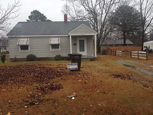 2nd image of 203 Old Sparta Rd