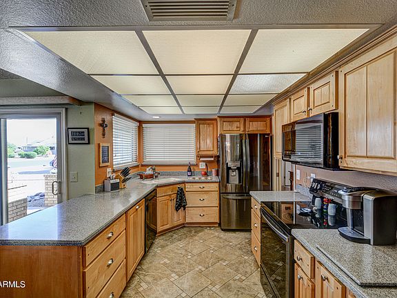 5th image of 12427 W Eveningside Dr