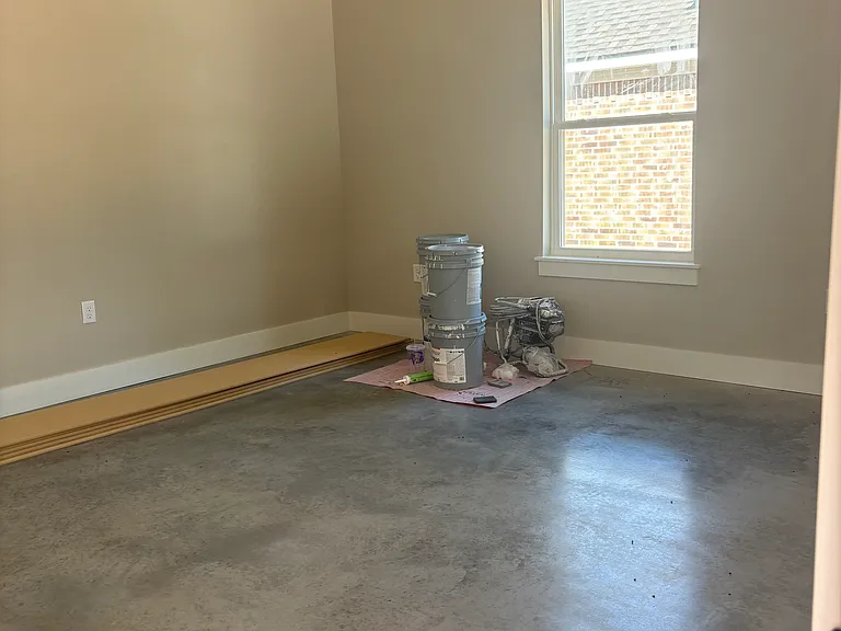 914 Kentucky Ave — Photo 5