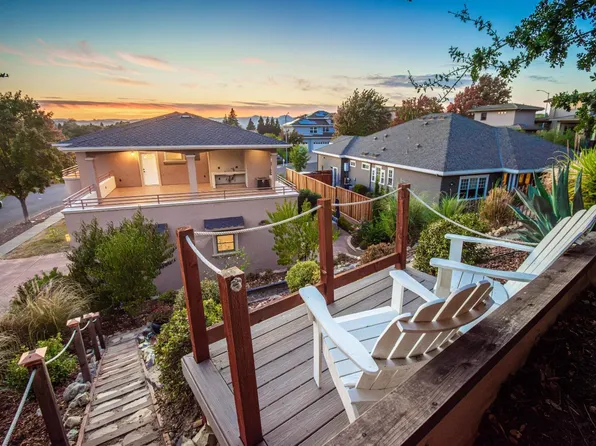 224 Cardwell Court, Napa, CA 94559