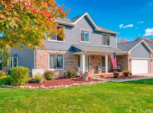 3340 Bennington Dr, Wixom, MI 48393