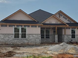 8309 Lionhead Ln, Owens Cross Roads, AL 35763