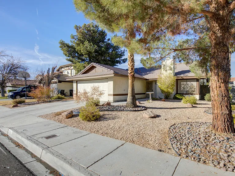 3134 Laurel Ave — Photo 22