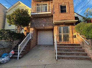 166 Lincoln St #2, Jersey City, NJ 07307