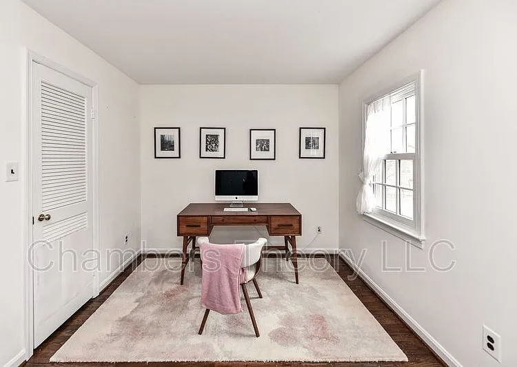 509 S Saint Asaph St — Photo 24