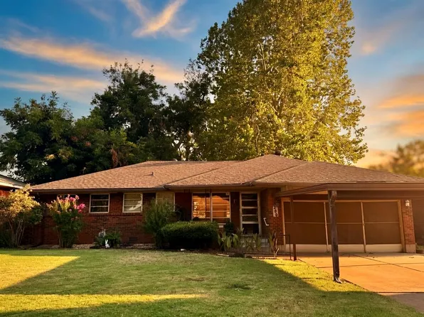 200 Leonard Ln, Midwest City, OK 73110