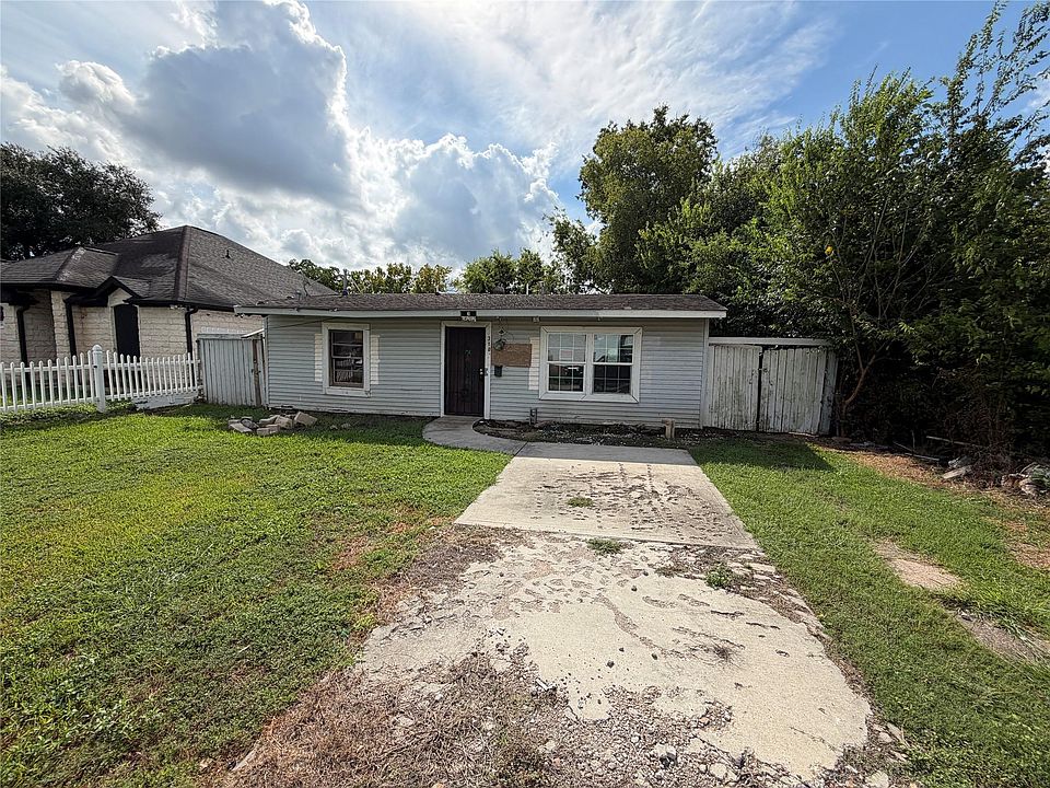 1st image of 310 Georgia St