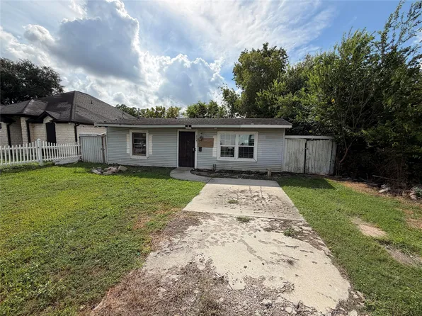 310 Georgia St, South Houston, TX 77587