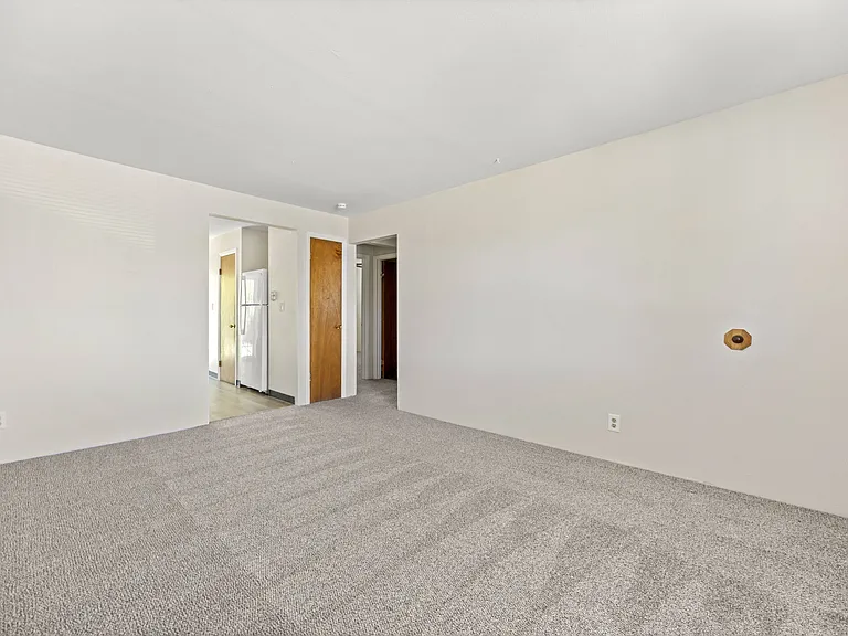 701 Oak St — Photo 13